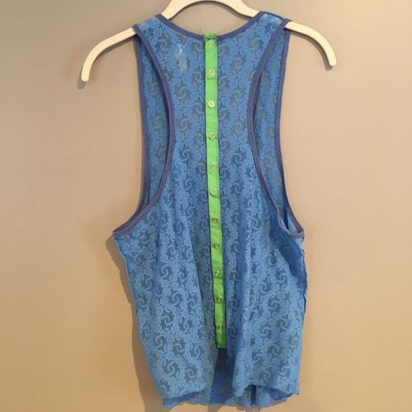 Blue lace tank with slime green snaps in back - Picture 2 of 2